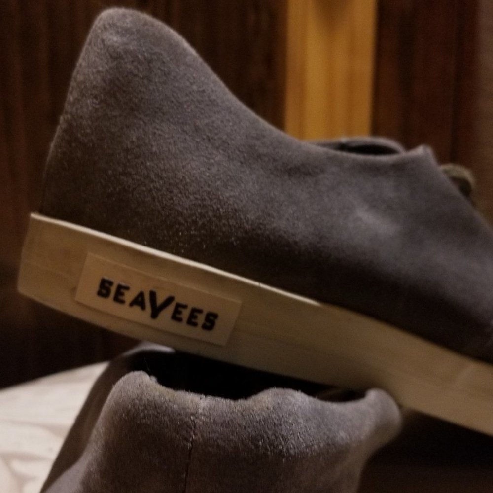 Mens shoes